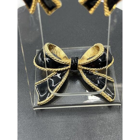 Kenneth Jay Lane for Avon Black Enamel Bow Pendant Enhancer‎ Clip Earrings Set - Picture 13 of 16
